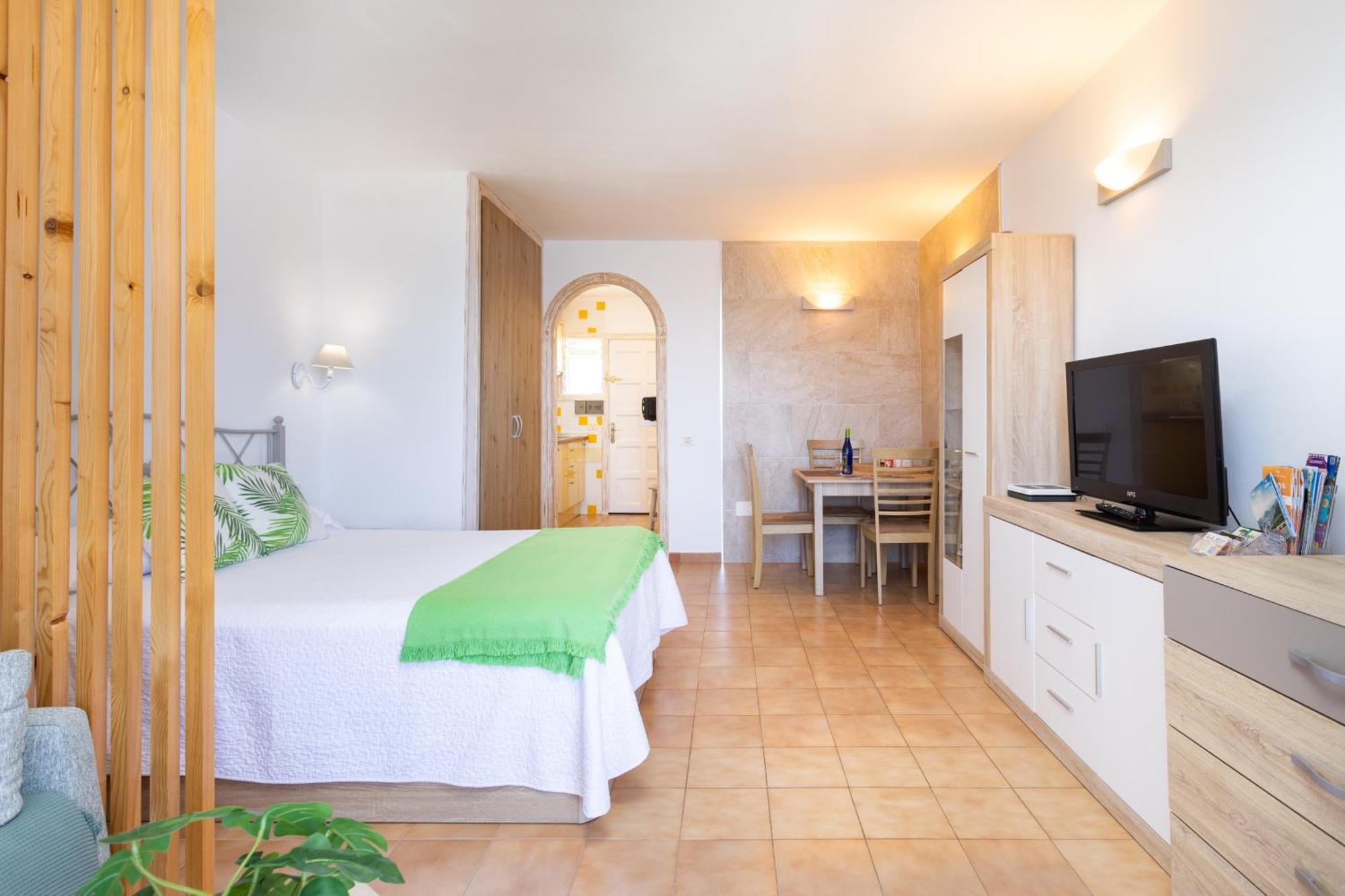 Cozy Seafront With Balcony & Ocean Views San Marcos (Tenerife)